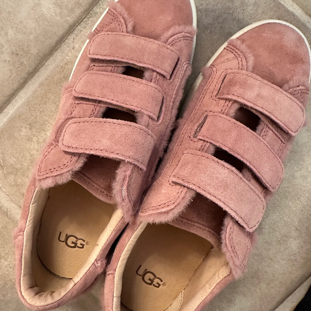 Ugg shoes size 8
